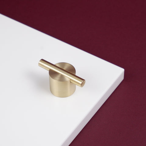 Chipmaster Brushed satin brass kitchen handle