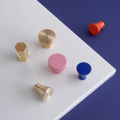 Coloured kitchen handles